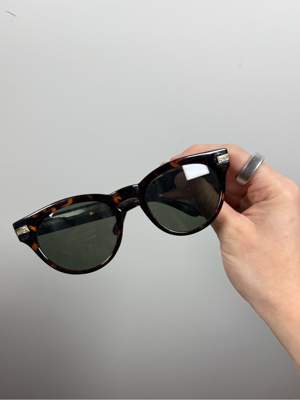 COLE HAAN | Tortoiseshell Sunglasses